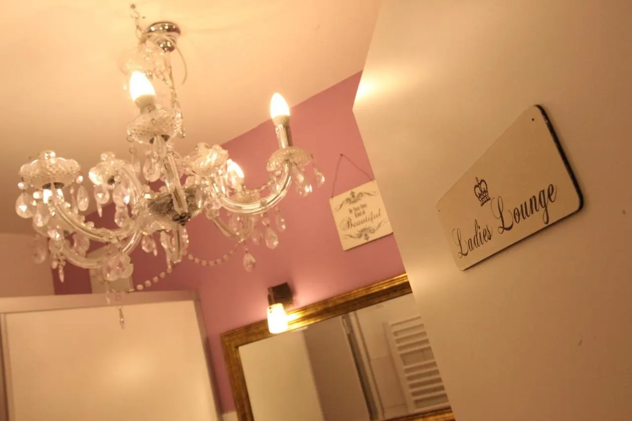 Old Kings Design Hostel Fussen