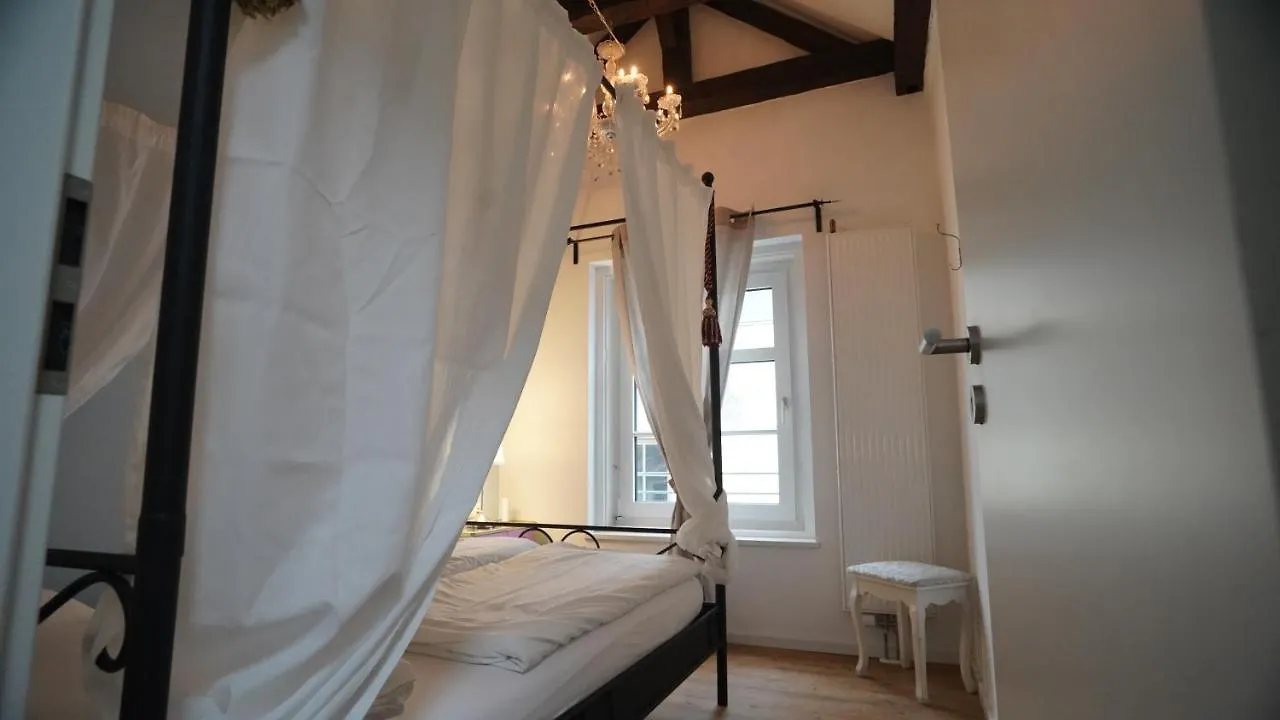 Old Kings Design Hostel Fussen 0*,