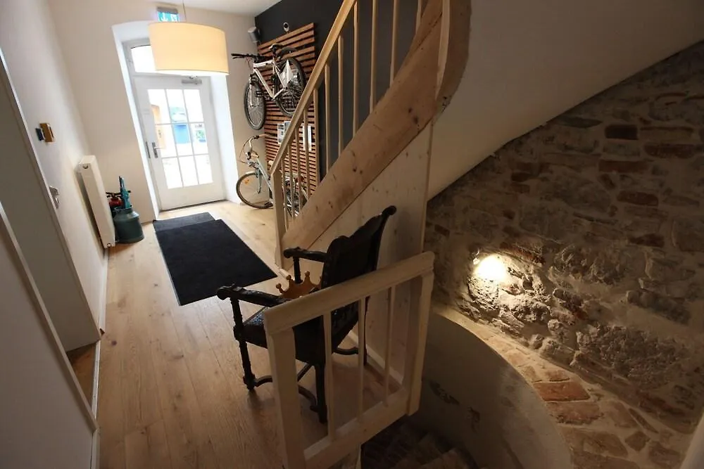 Old Kings Design Hostel Fussen Germany