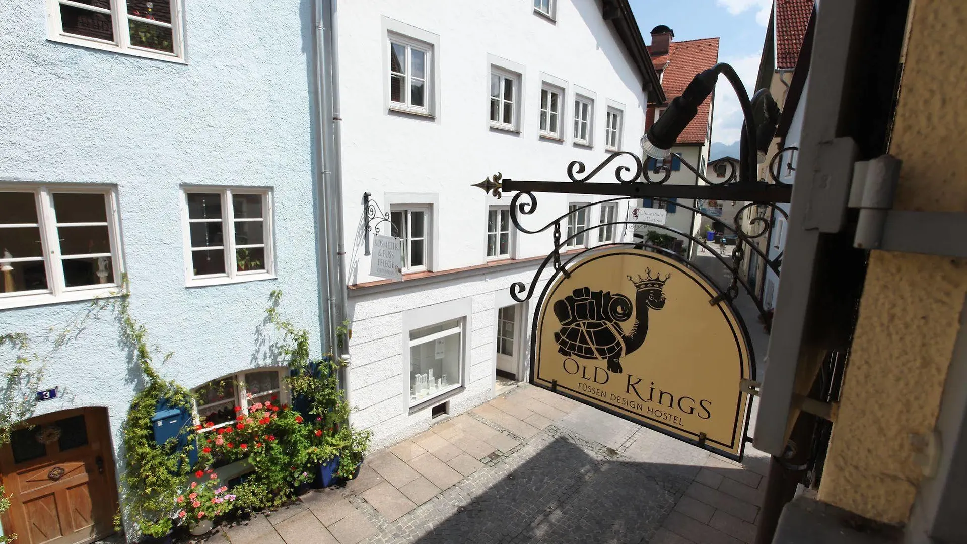 Old Kings Design Hostel Fussen Germany